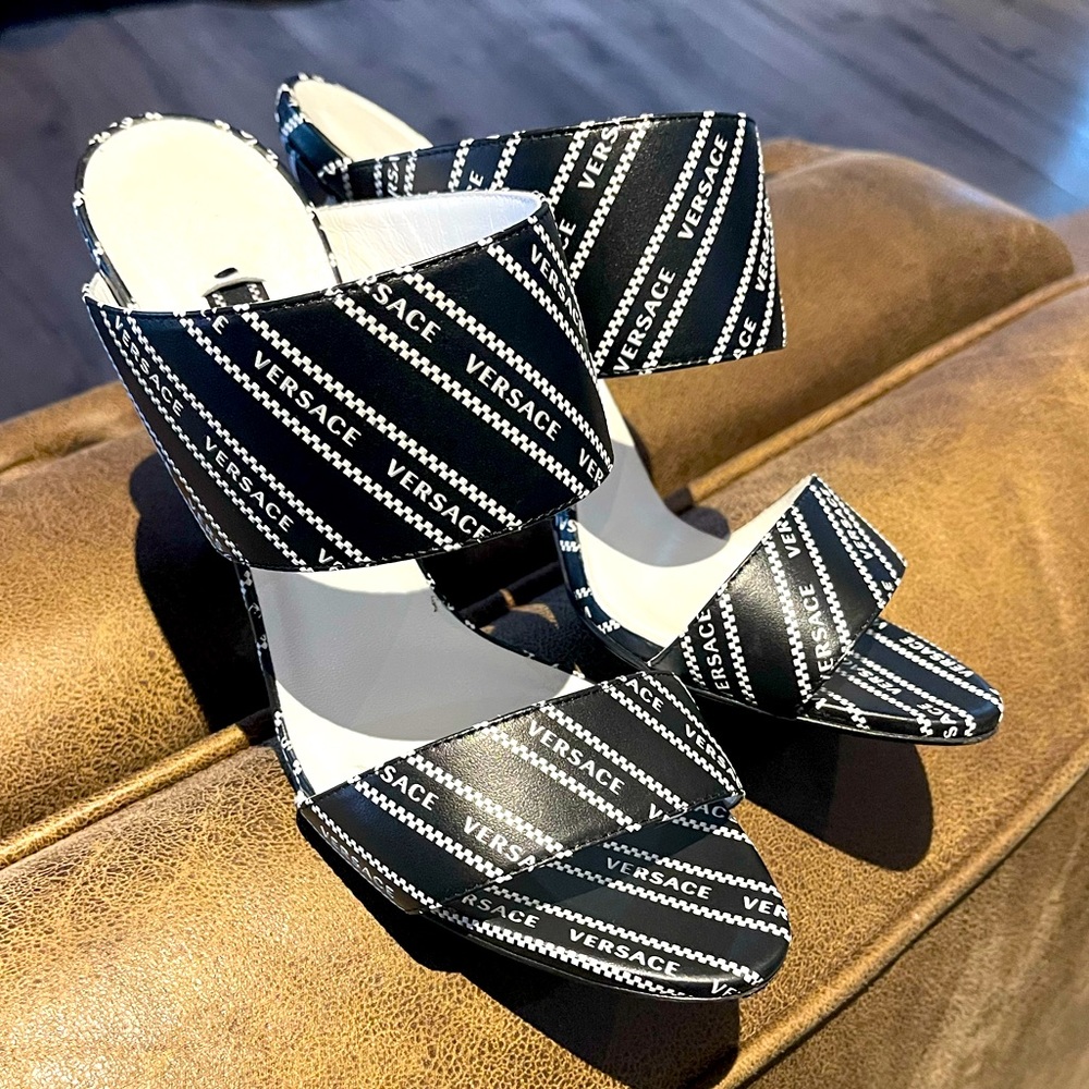 VERSACE Heels